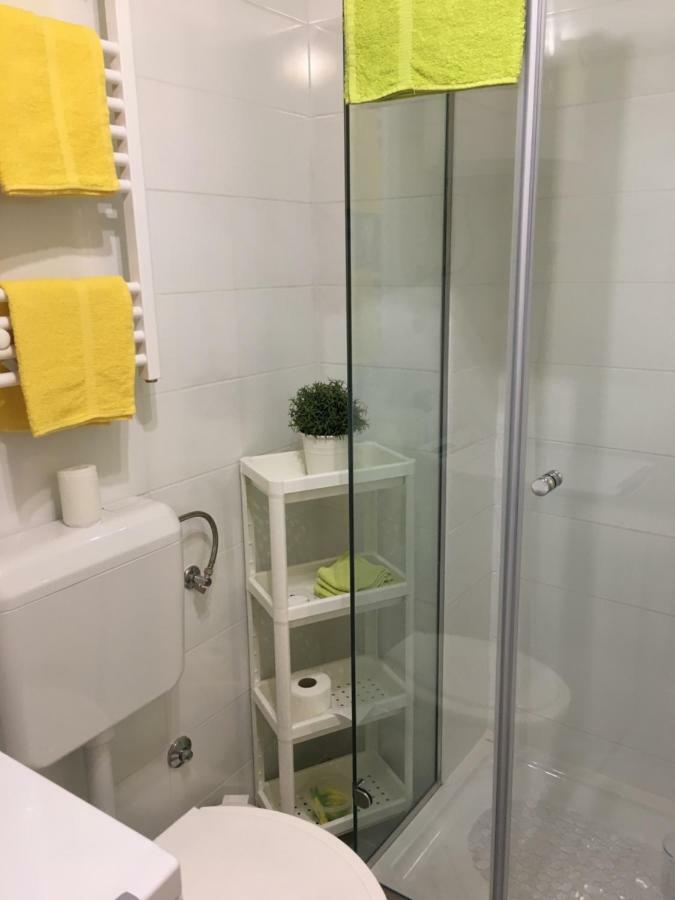 Apartman Govic อูมัค ภายนอก รูปภาพ