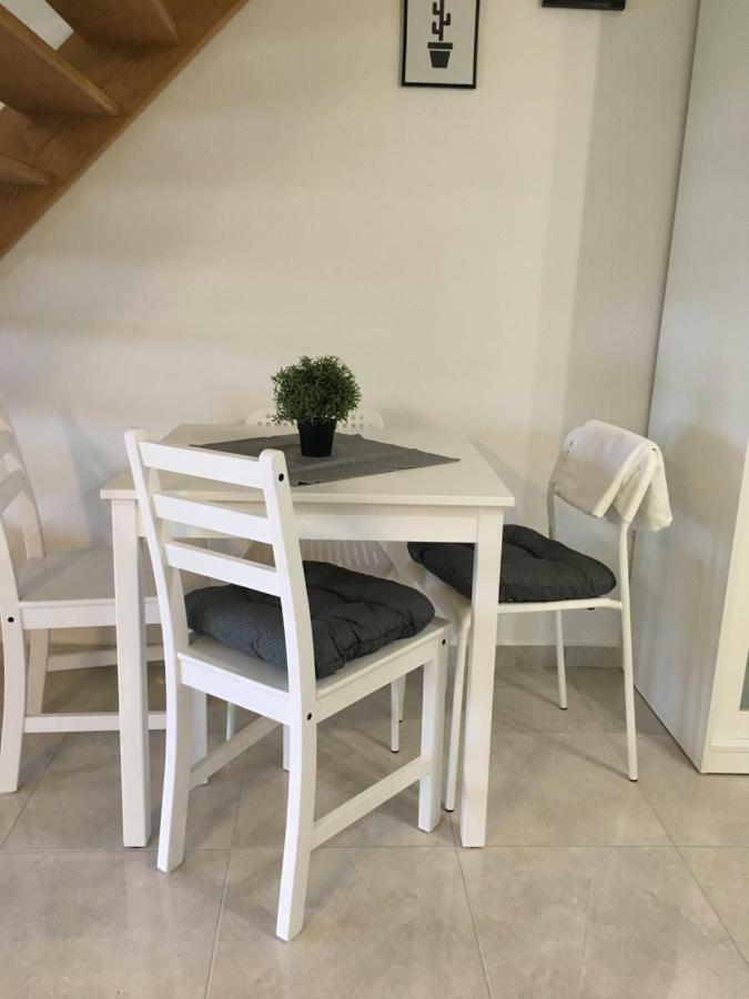 Apartman Govic อูมัค ภายนอก รูปภาพ