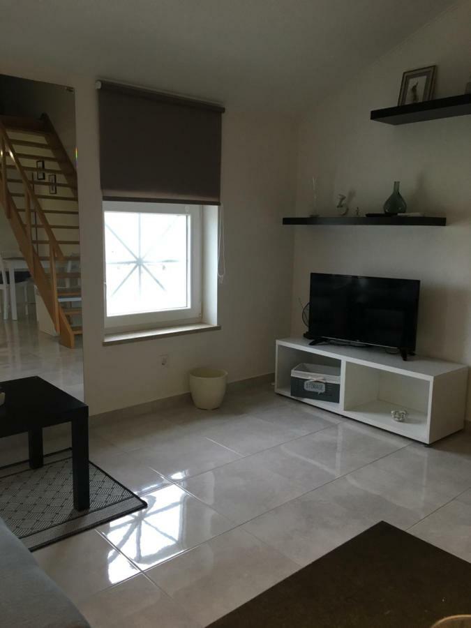 Apartman Govic อูมัค ภายนอก รูปภาพ