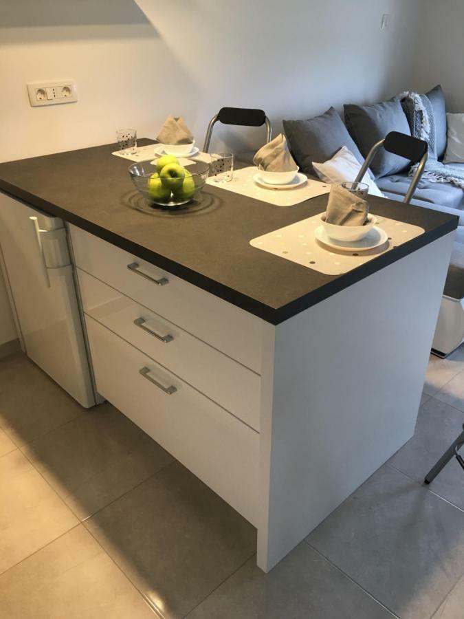 Apartman Govic อูมัค ภายนอก รูปภาพ